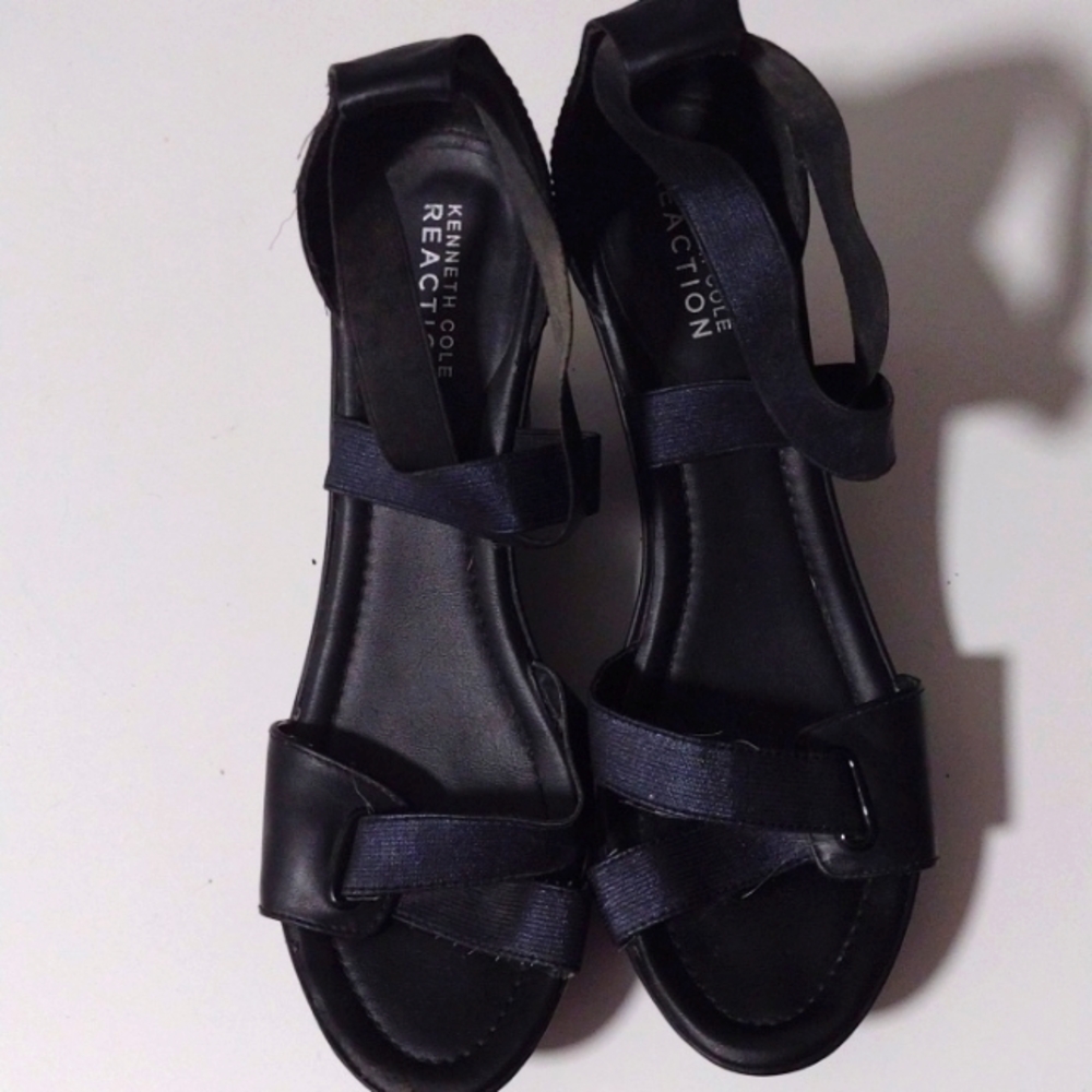 Kenneth Cole reaction platform heels